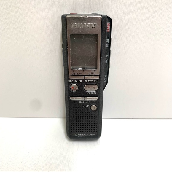 Rare Sony ICD P-210 Digital IC Voice Recorder With Original Disc & USB - Picture 2 of 6